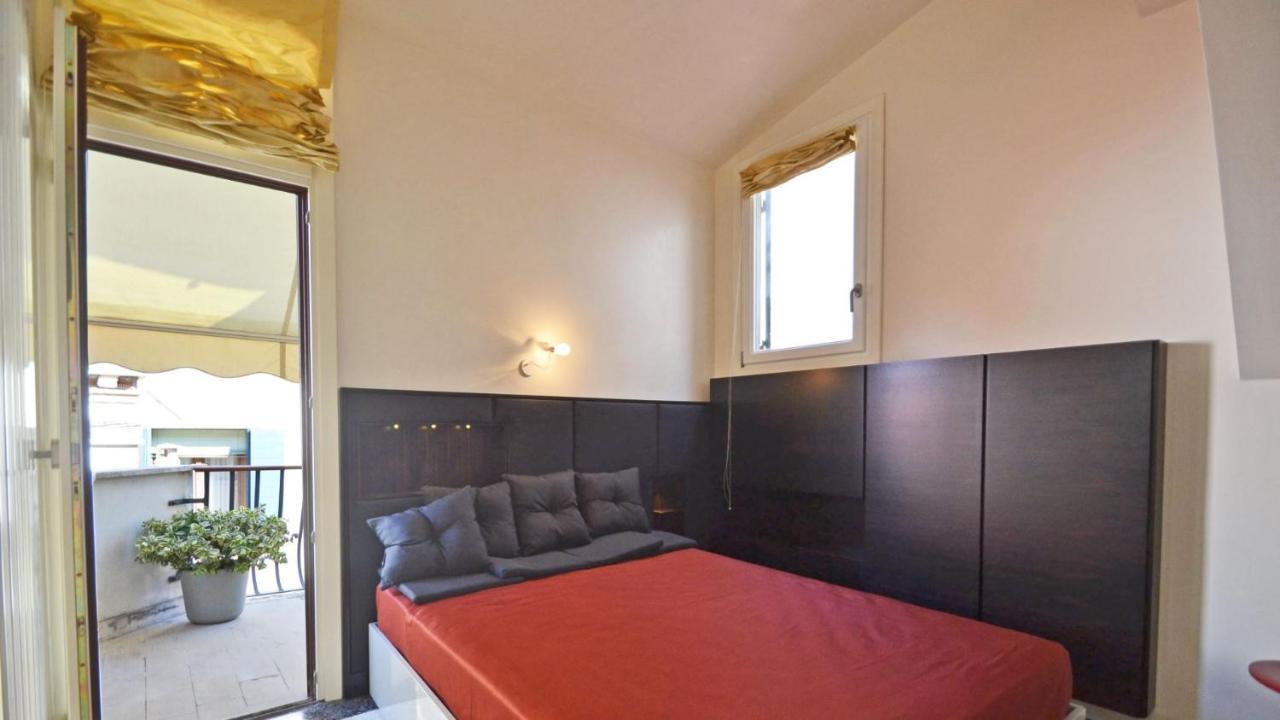 Ai Bareteri Luxury Canal View 威尼斯 外观 照片
