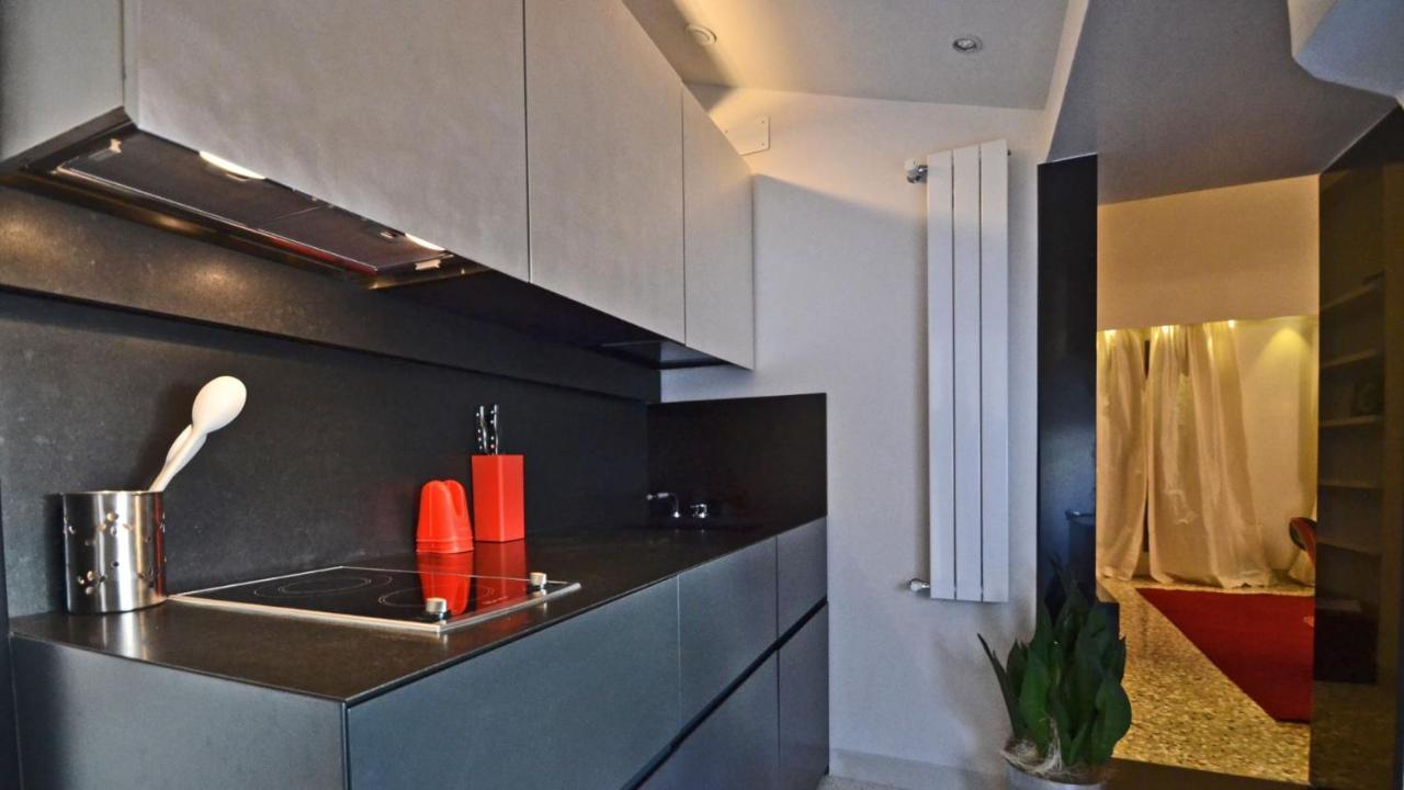 Ai Bareteri Luxury Canal View 威尼斯 外观 照片